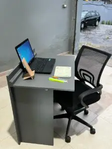 Mesa home office - imagem 13