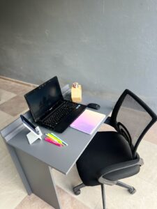 Mesa home office - imagem 8