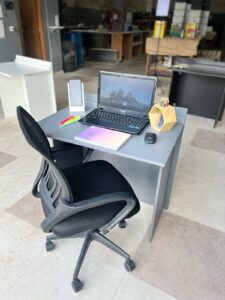 Mesa home office - imagem 9